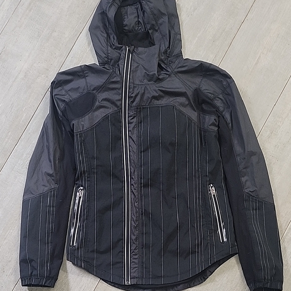 lululemon athletica Jackets & Blazers - lululemon athletica Black Utility Jacket